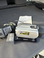 Sony Handycam Digital Video Camcorder DCR-SR42 w/Dock DCRA-C171 TESTED READ