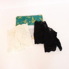 2 Pair Lace Fingerless Gloves White/Black with satin Pouch Great condition