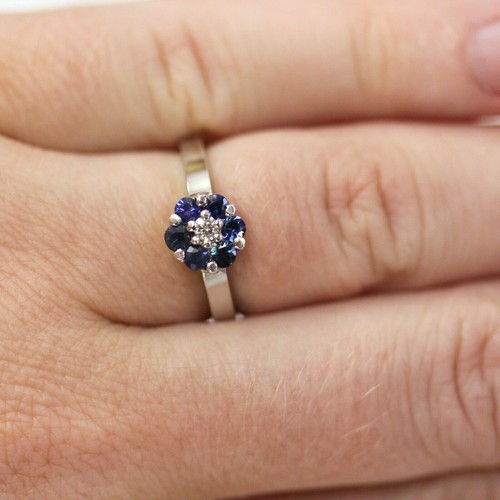 Natural Blue Sapphire and Diamond Cluster Flower Ring in 10k White Gold k581 - Picture 2 of 4