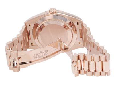 Rolex Day-Date 40 Rose Gold 228235 Eisenkiesel 2021 Diamond Dial
