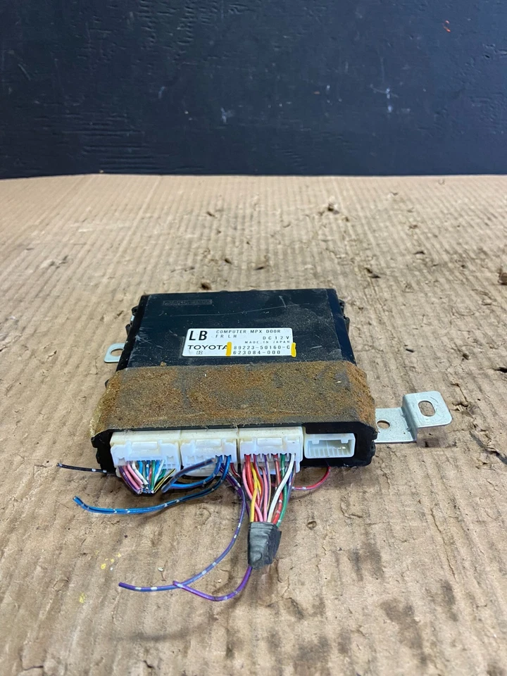 Блок управления левой передней водительской дверью 2001 - 2003 Lexus LS430 D2943 DG1 - Изображение 3 из 4