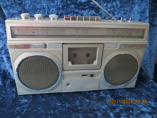 Hitachi Radio Lettore di Cassette TRK-7200E - Foto 11 di 11