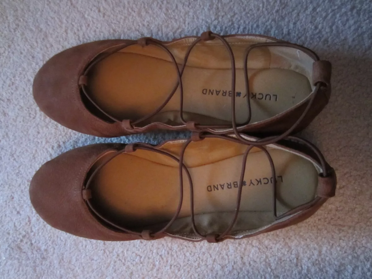 New in Box Womens Lucky Brand Flat Ballet Shoes Eaviee Size 10