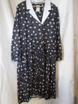 VINTAGE - PLISSEEKLEID N&B - 40er STYLE BLK&WHT PLISSEE DRESS - M&S - GR. 20 [50]