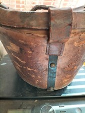 antike gro&szlig;e Leder Doppelhutbox / sch&ouml;ne alte Hutbox zum restaurieren