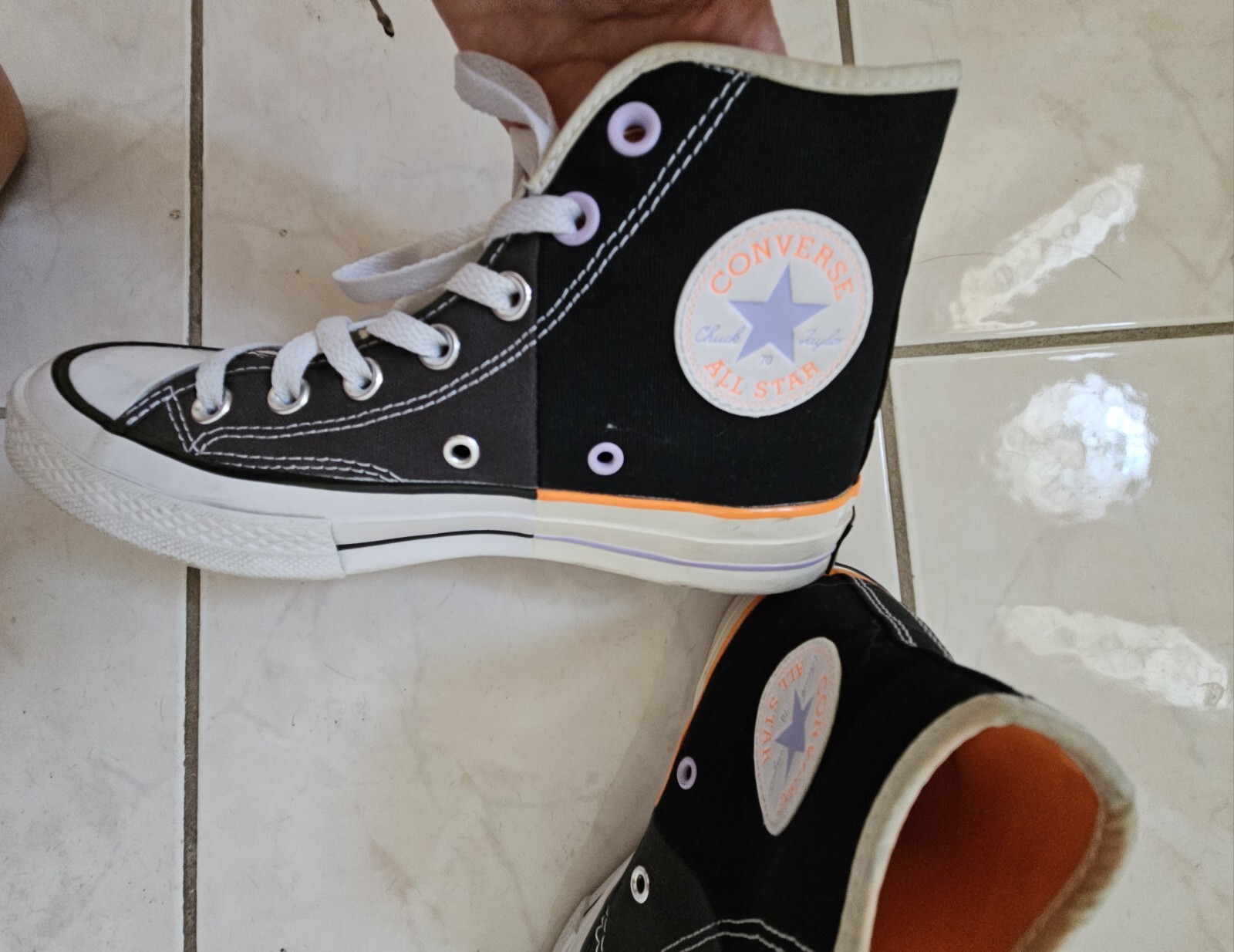 converse all star womens size 7 - image 1