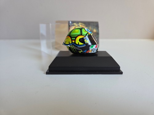 Minichamps 1/8 Helmet - V. Rossi - 2013 Mugello (Turtle) - 398130096 - Picture 3 of 9
