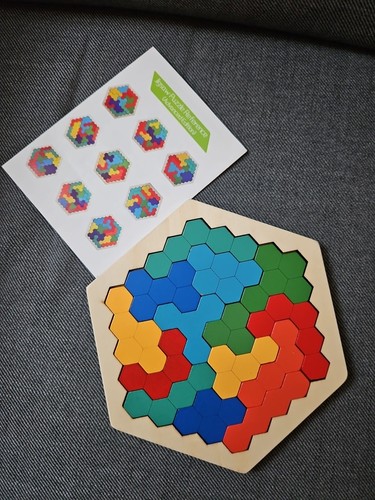 HOLZPUZZLE/ Holzmosaik