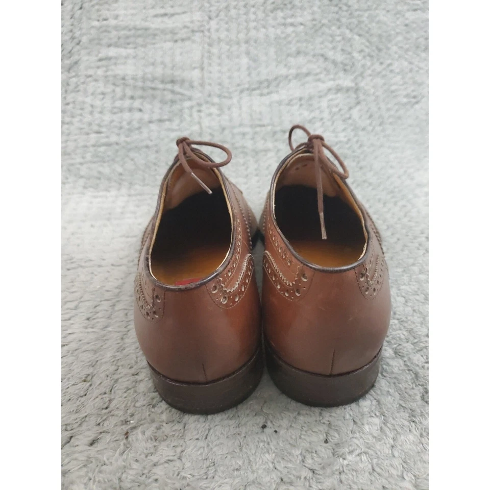 Zapatos de vestir Charles Jourdan 1921 punta de ala para hombre talla 7 E cuero marrón con cordones Foto 3 de 4