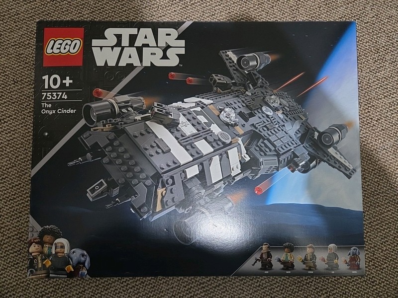 LEGO Star Wars the Onyx Cinder 75374. BNISB. Good Condition. Retired