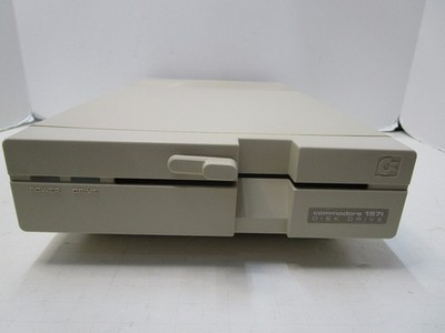COMMODORE 1571 FLOPPY DRIVE FOR C64 64C VIC-20 C16 PLUS/4 128 TESTD/WRKNG LB5  