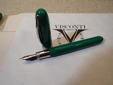 Visconti Van Gogh Maxi Vivid Green fountain pen 14kt Au EF nib MIB
