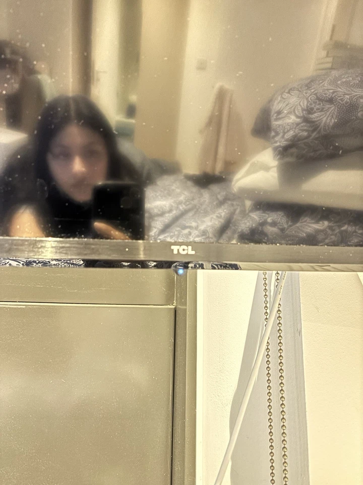 TLC Brand New TV Roku TV TCL Model 32RS530K  Black 32 Inch Smart TV - Image 2 of 4