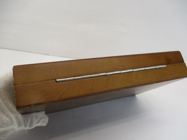 Picture 23 of 24