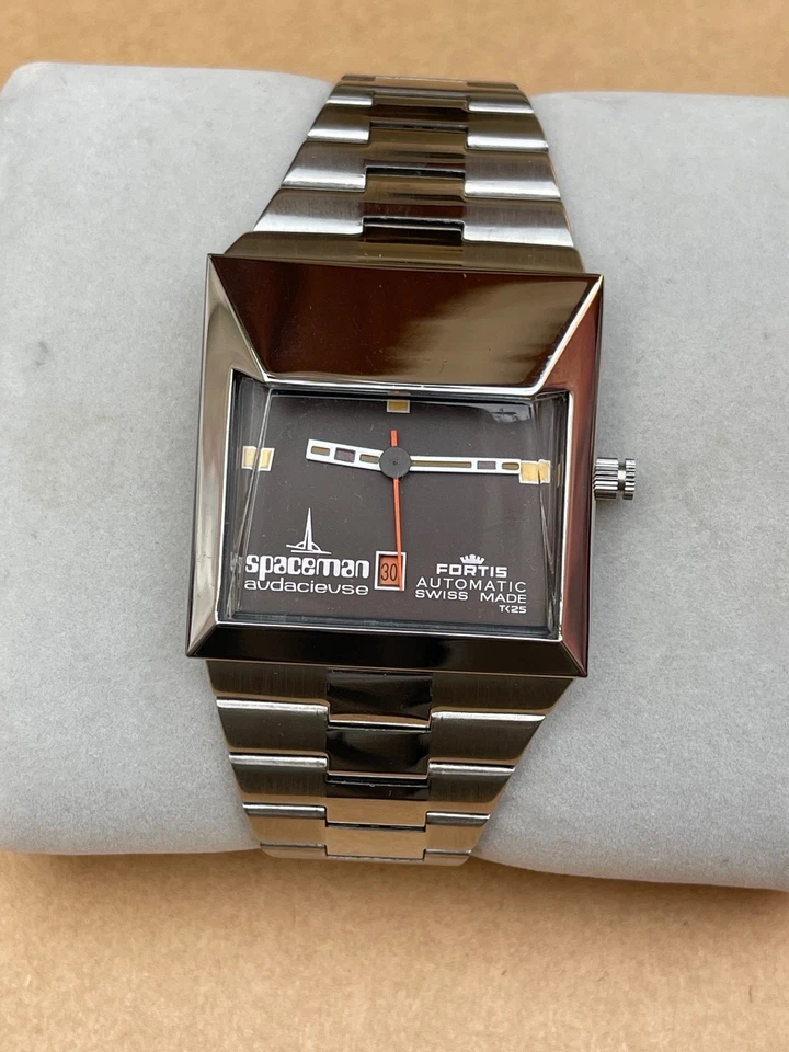 Fortis Spaceman Avdacievse Automatic 25 Jewels Swiss Men's Watch - Image 3 of 4