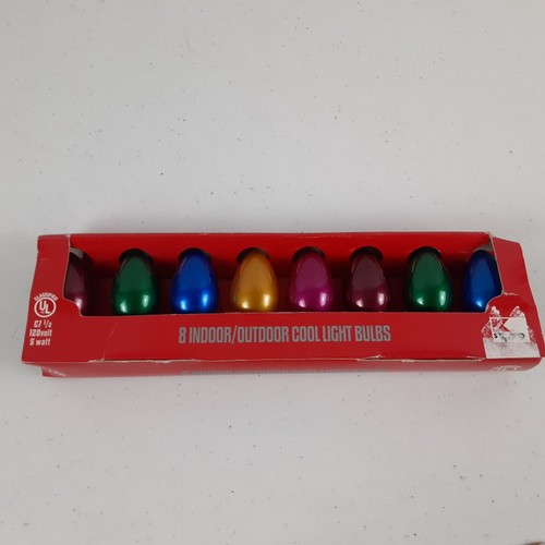 Metallic c7 1/2 Indoor/Outdoor Cool Christmas Replacement Bulb Pack of 8 UNUSED