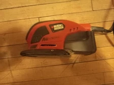 BLACK + DECKER Mouse Detail Sander Compact Corded BDEMS600