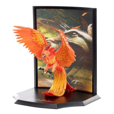 Harry Potter Treasure Statue Fawkes Fawkes to the Rescue 13 cm +Sticker