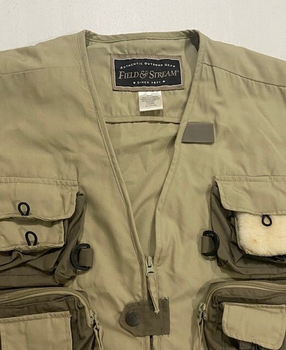 Field & Stream Fishing Vest Size 2XL Full Zip Several Pockets Tan & Brown EUC - Picture 4 of 7