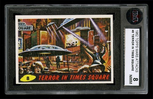 1962 Topps Mars Attacks #8 Terror in Times Square — KSA 8