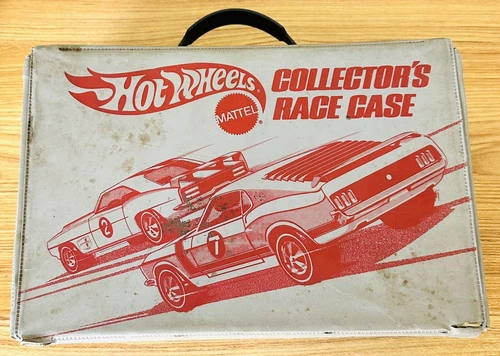 Hot Wheels Redline 1975 Collectors Race Case Rare Gray/Red Variation w 12 Cars