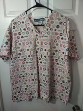 Green Town Scrub Top Size L Love, Care, Hope Pink Multicolor
