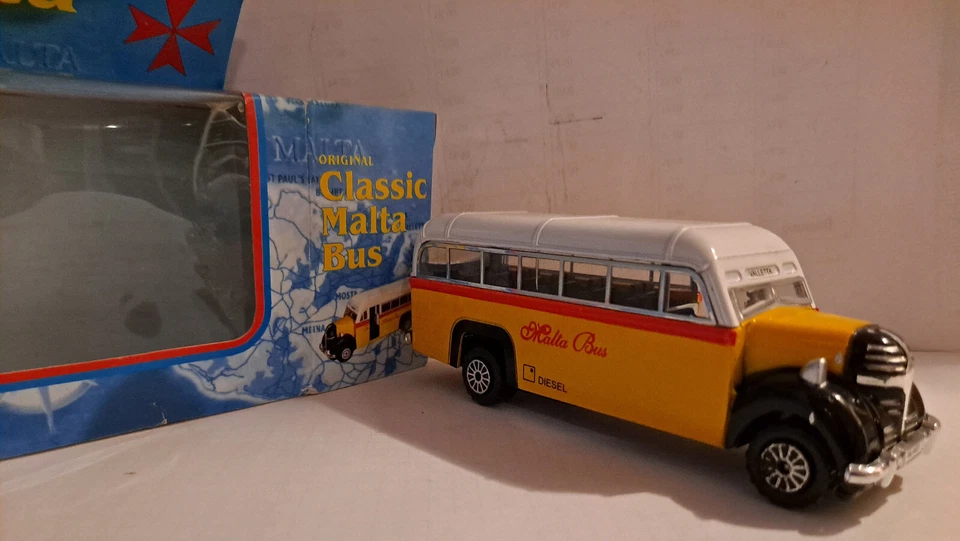 A279. CLASSIC MALTA BUS LA VALLETTA, MB  M - Immagine 3 di 4