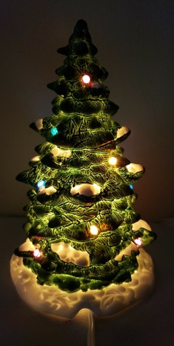 RARO ÁRBOL DE PORCELANA ILUMINADO DE COLECCIÓN CUADRADO DE SAN NICHOLAS ""ÁRBOL CON LUCES - Imagen 6 de 12