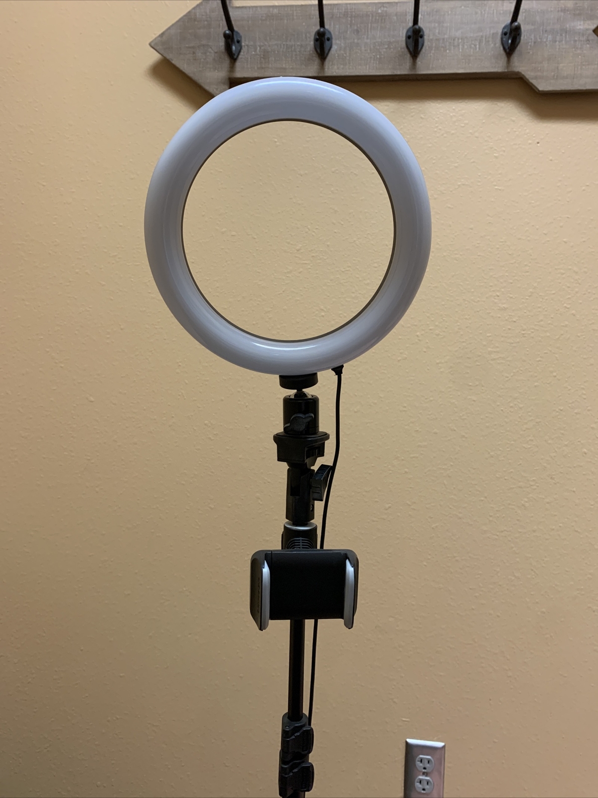 Selfie Ring Light with Tripod Stand and Phone Holder - Black-image