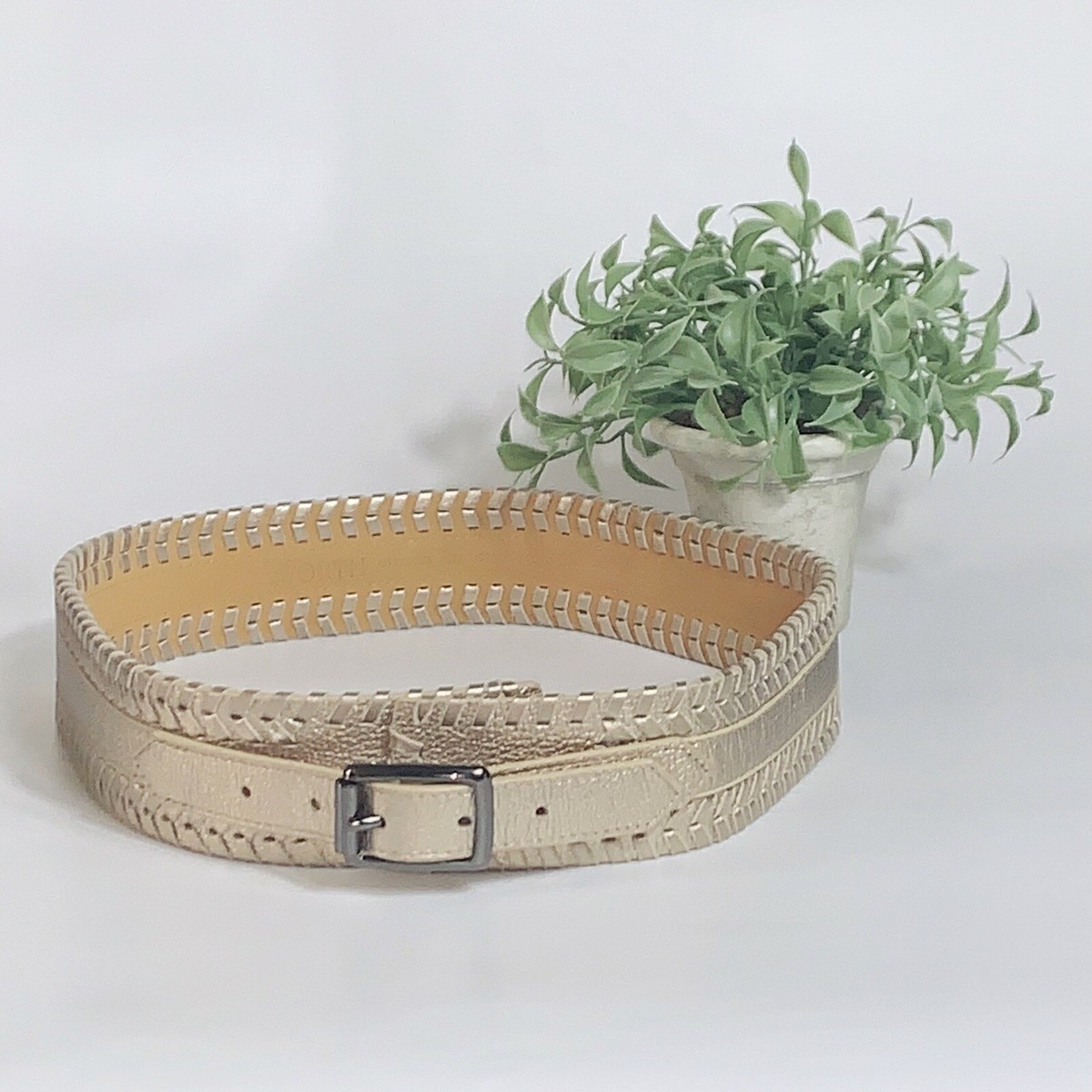 Worth Belt Sz M Gold Leather Wide 2.5 display picture 3