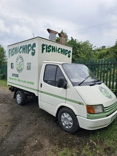 Fish & Chip Van Ford Transit Mk3 - Picture 1 of 6
