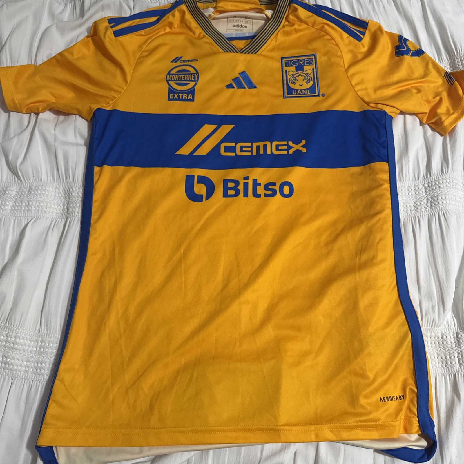 Tigres UANL Adidas 23/24 Home Men's Jersey Medium