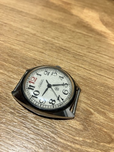 Reloj RAKETA ROJO VINTAGE RARO 12 cal. 2609 19 joyas - soviéticas años 70 - Imagen 4 de 8