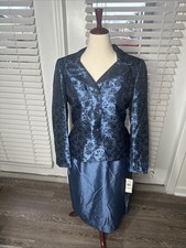 Jones Wear Suit Skirt And Blazer Size 6 Women  s Excellent 2PC Piece Set Lot