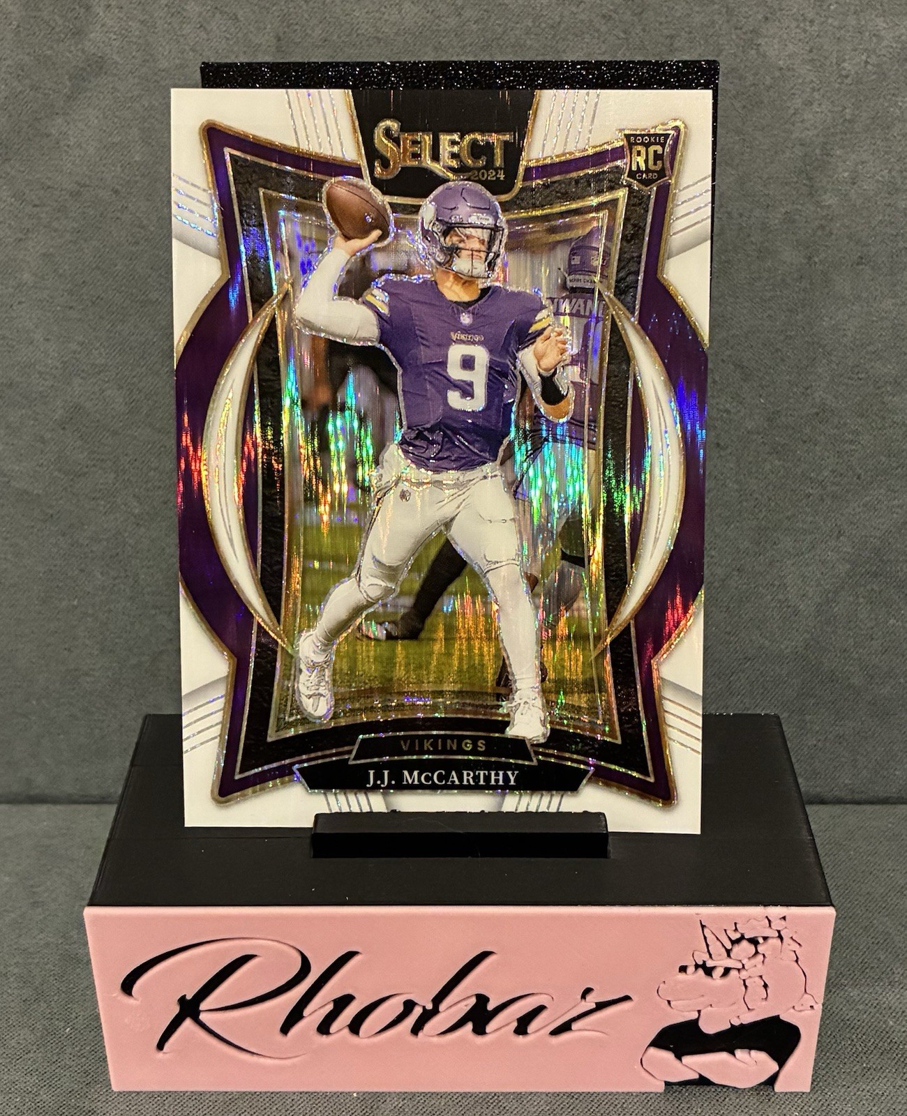 2024 Panini Select - Concourse J.J. McCarthy #24 White Shock Prizm /199 (RC)