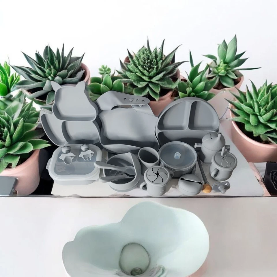 15 un./Juego de alimentación de bebé de silicio Plato Cuchara Tenedores Taza para sorber Babero Chupete Foto 4 de 4