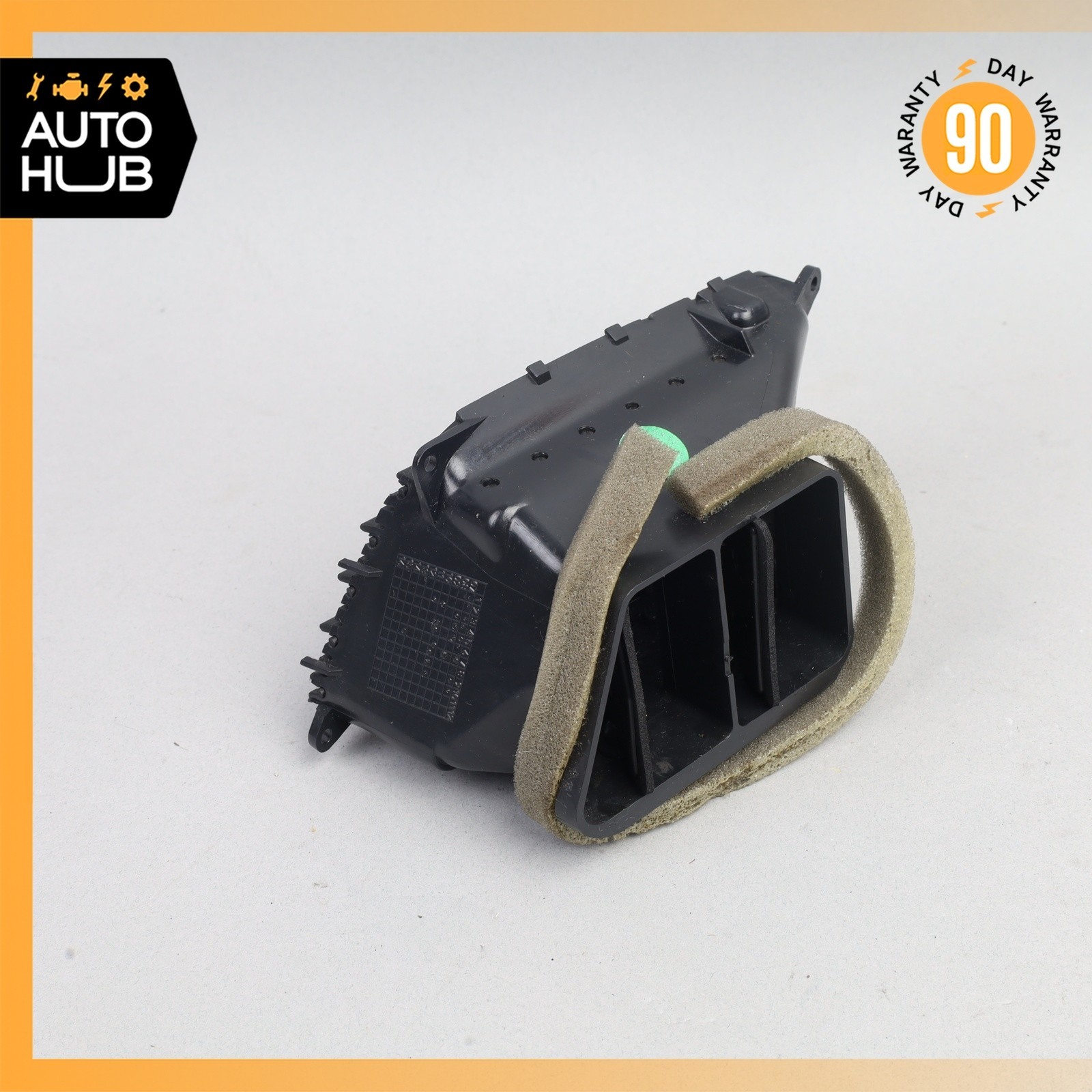 08-19 Maserati GranTurismo M145 Front Left Center Dashboard AC A/C Air Vent OEM