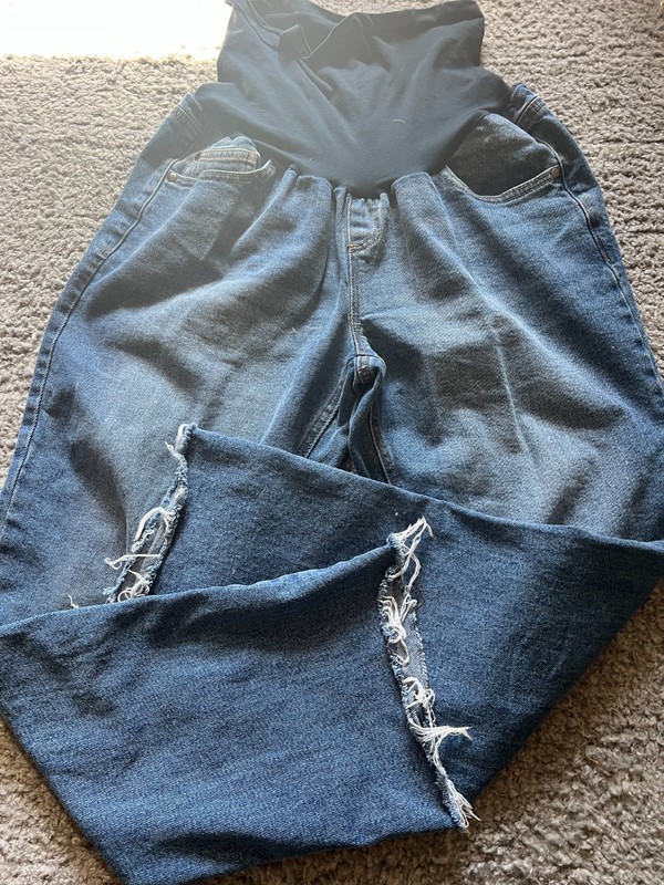 Mothehood maternity jeans over belly large