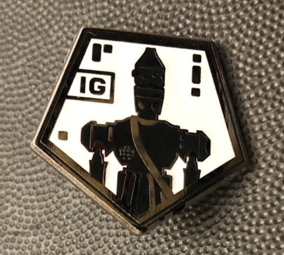 Disney pin 143748 IG Droid Depot Star Wars Galaxy’s Edge black white