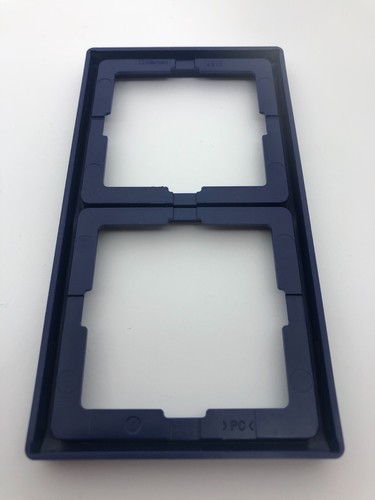 Merten Artec Fläche 2-fach Rahmen Dunkel Blau Nachtblau - Bild 2 von 2