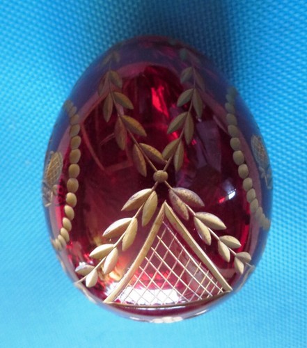 Vintage Ruby Red Russian Glass Egg, Hand Etched Imperial Royal Crown - Picture 2 of 8
