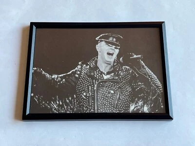 JUDAS PRIEST photo magazine encadrée " PETIT FORMAT 13X18cm " - Photo 1/2