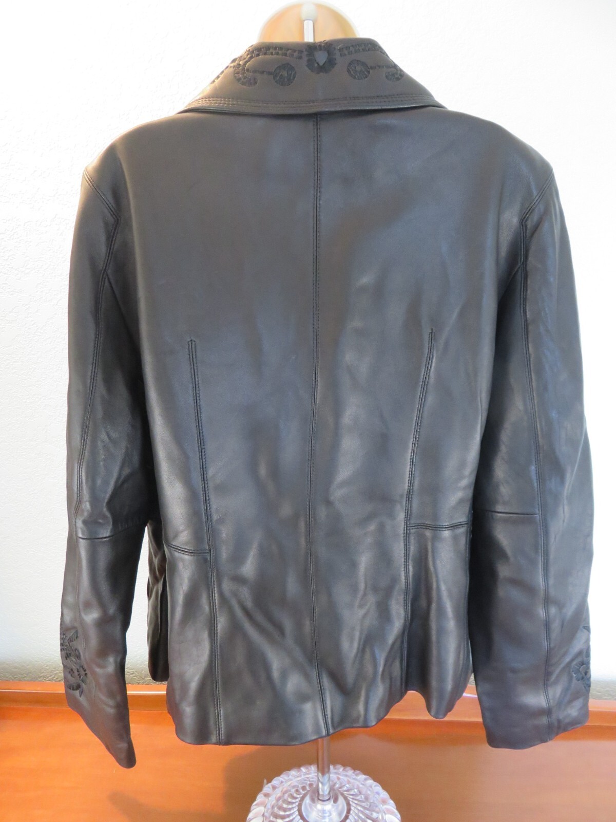 Jones New York Women's Black Embroidered Leather Jacket Size XL eBay