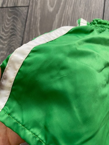 ADIDAS MADE IN WEST GERMANY SHORTS GREEN VINTAGE NYLON SIZE D5 SMALL (M) RETRO - Picture 4 of 11