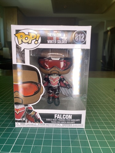 Funko Pop! Vinyl: Marvel - Falcon #812