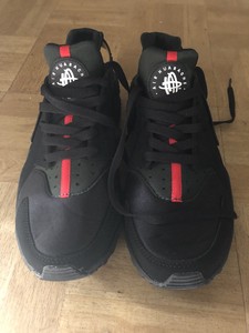 red huaraches custom