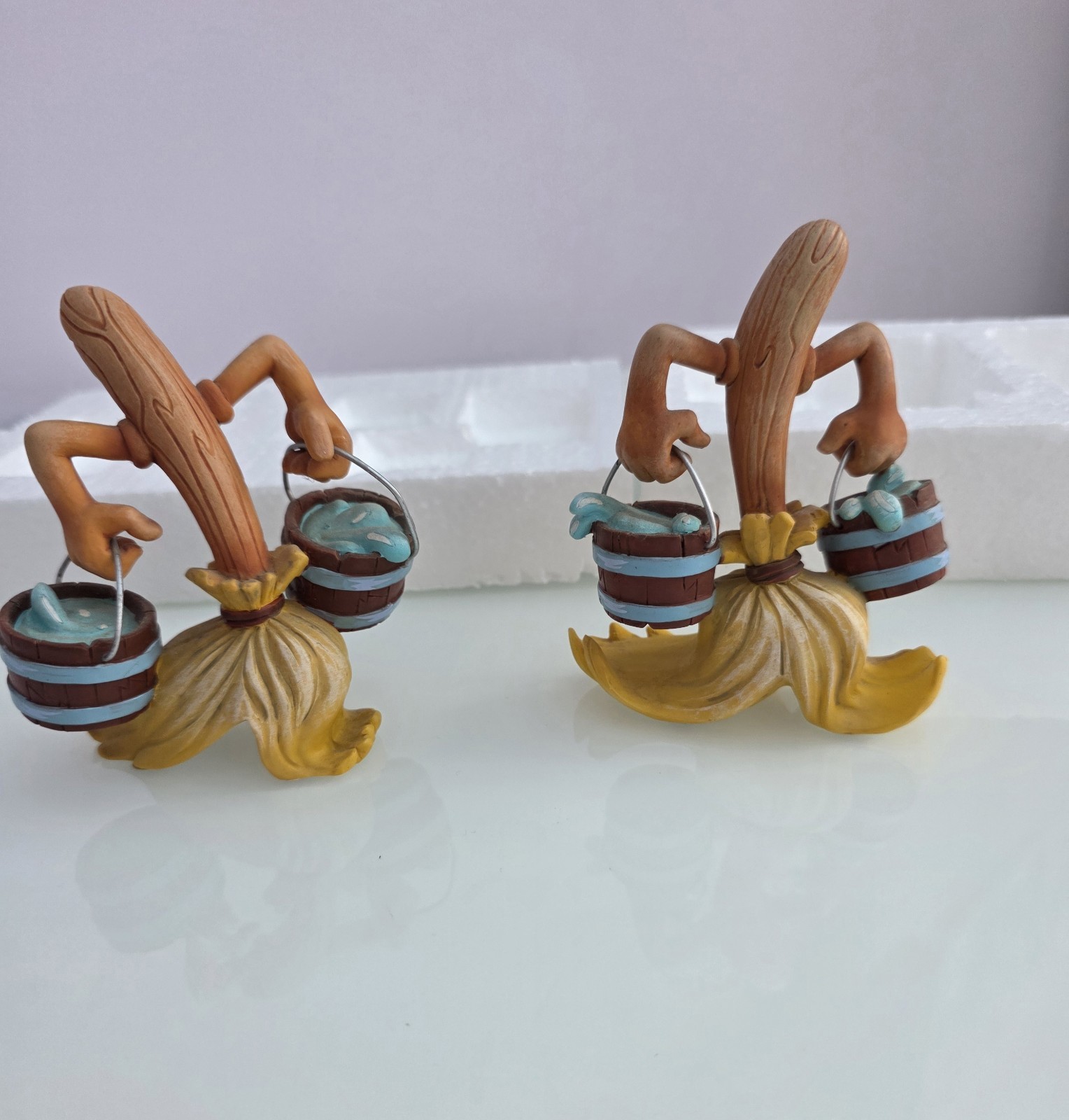 Disney Fantasia Ornament Miss Mindy BROOMS Sorcerer's Showcase Figures ❤️