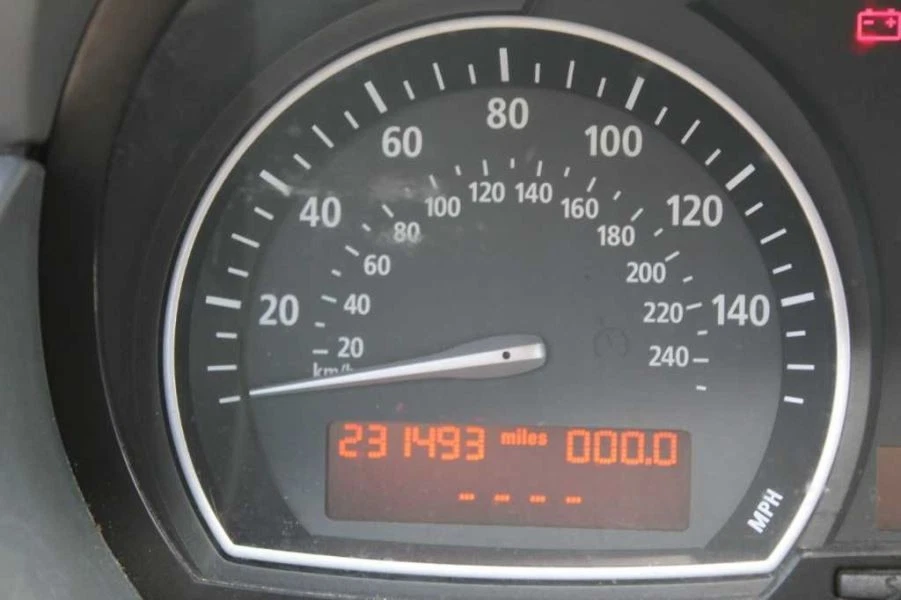 Cuadro medidor velocímetro 2004-2006 BMW X3 231.493 millas Foto 2 de 4