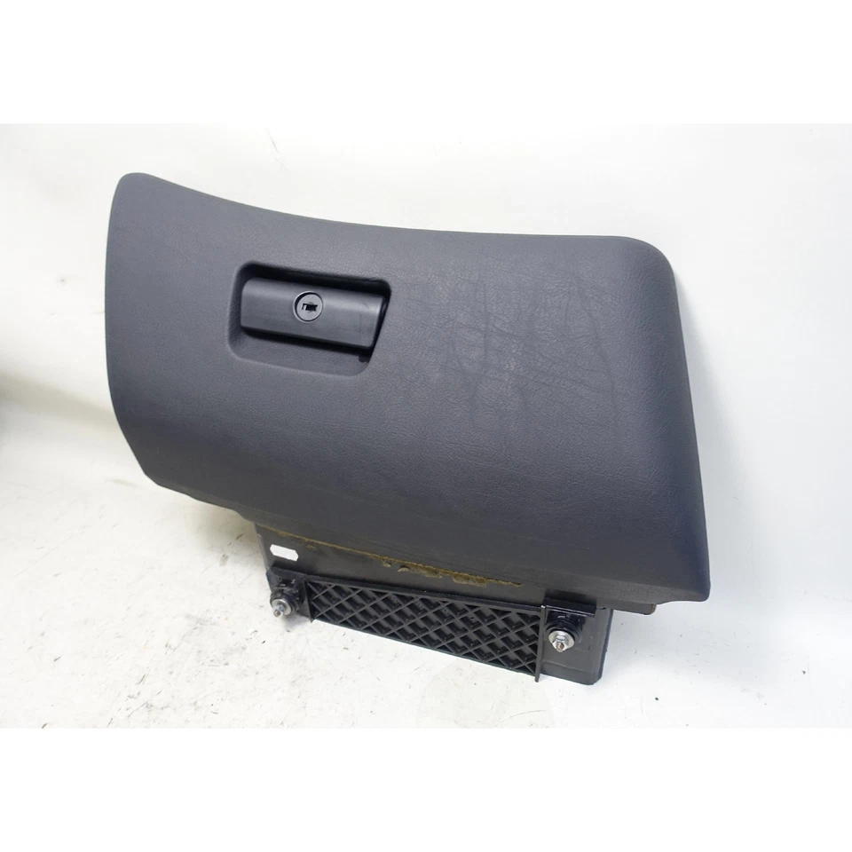 1997-2003 BMW E39 5-Series Sedan Right Front Glove Box Door w Latch Black Vinyl - Image 3 of 4