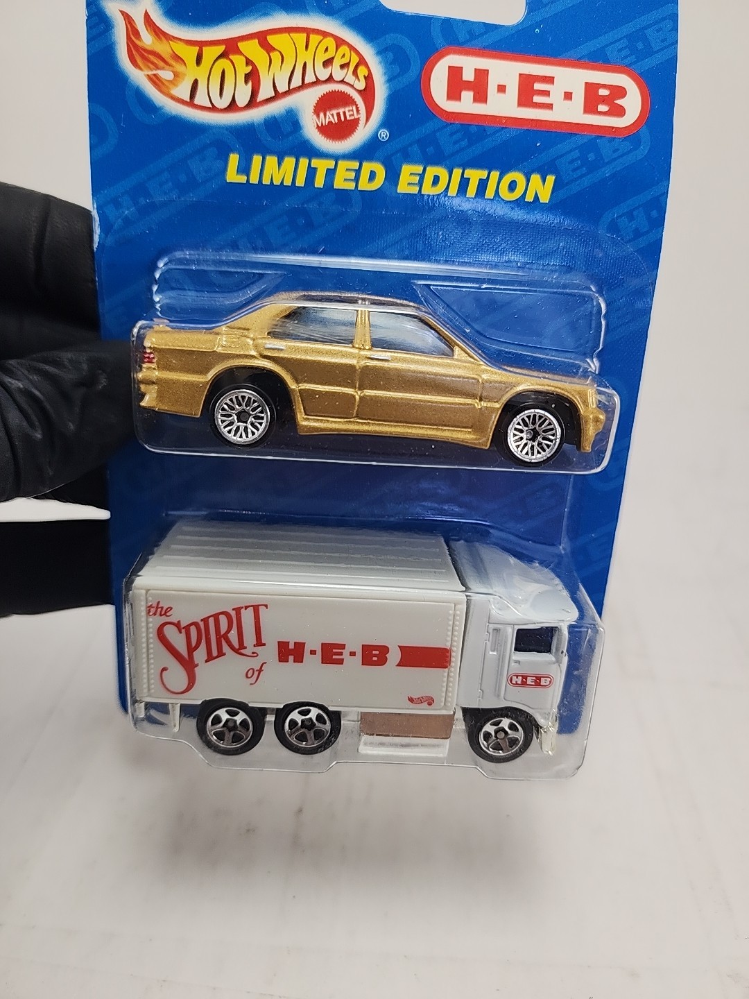 Vintage Hot Wheels H-E-B  Limited Edition 2 Pack Hauler And Mercedes 1997